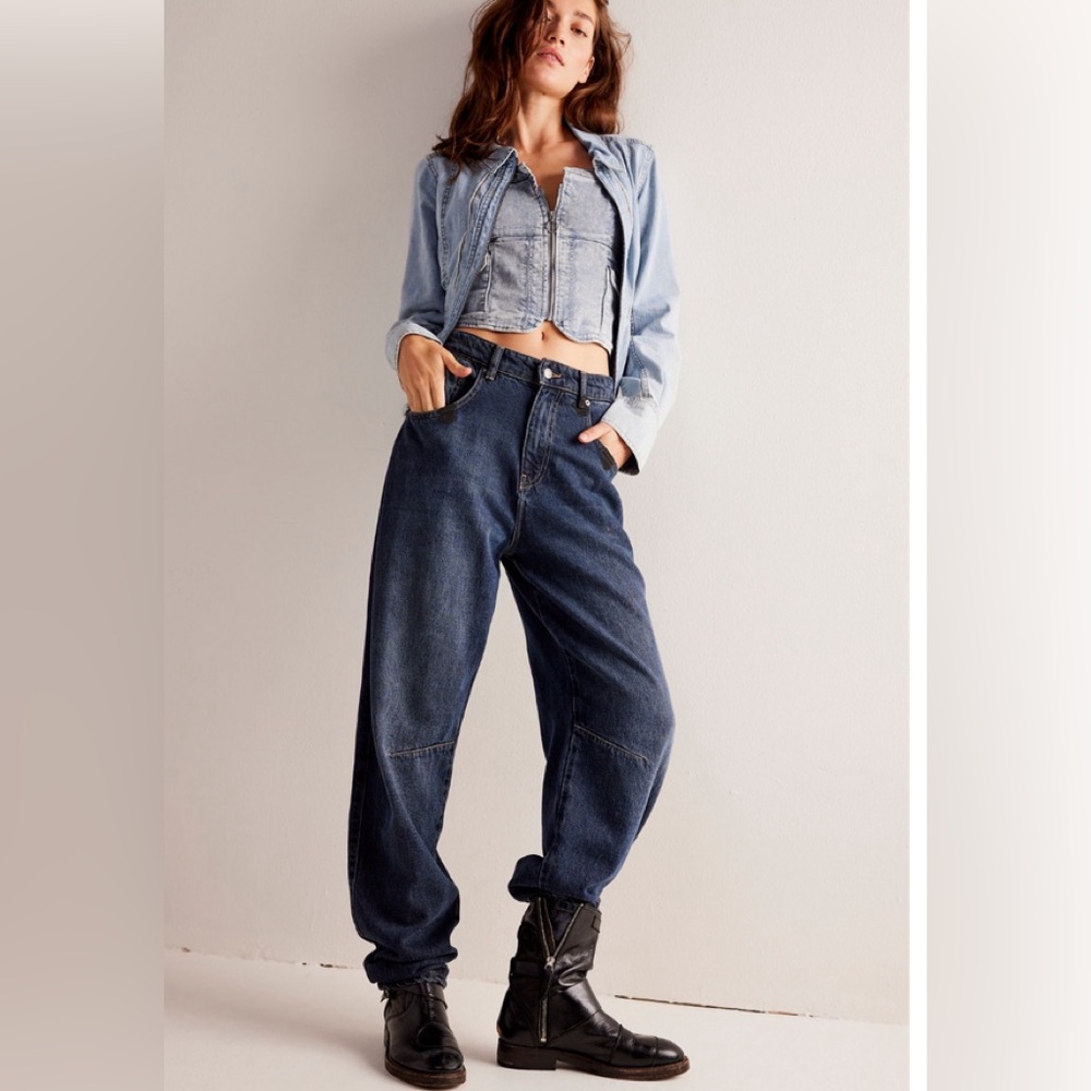 NWT We The Free Augusta Barrel Jeans